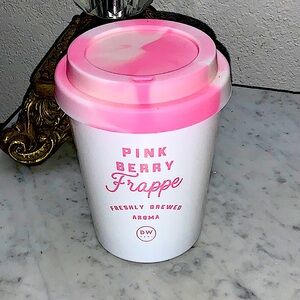 DW HOME CANDLE PINK BERRY FRAPPÉ RICHLY SCENTED NEW 1 WICK 11oz